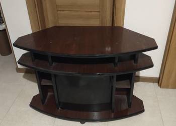 Stolik pod telewizor