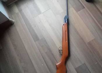 Wiatrówka Slavia 620