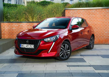 Peugeot 208 130KM EAT8 Elixir Red perła 3D i-Cockpit Keyless Kamera 180 VA…
