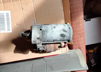 Rozrusznik trafic Vivaro 2,0dci