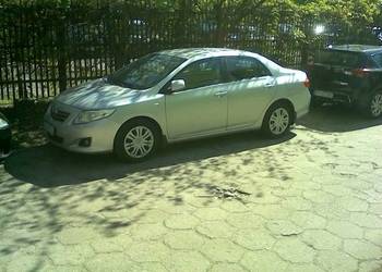 Toyota Corolla 2009 Luna