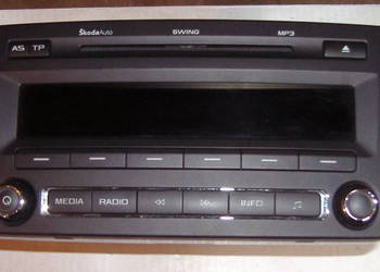 SKODA OCTAVIA 2 YETI RADIO CD SWING 1Z0035161M + KOD