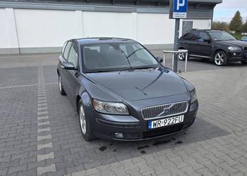 VOLVO V50 2.4i Automat 170KM MOMENTUM