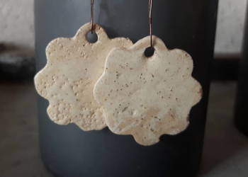 Kolczyki ceramiczne ręcznie wykonane.