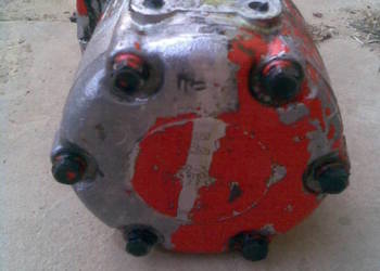 Pompa hydrauliczna mtz 82