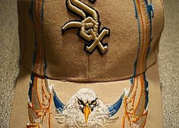 Czapka z serii -,, Chicago Sox '' wyszywany wzór .