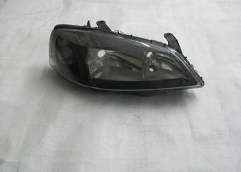 reflektor Opel Astra II prawy czarny