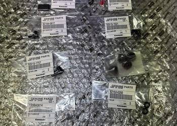 Komplet śróbek nakładki nakrętki ZZR1400