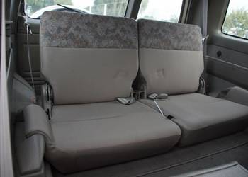 NISSAN PATROL Y61 FOTELE KANAPY 3 RZĄD IDEALNE 5D
