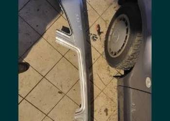 Słupek prawy Hyundai IX 55 2011r