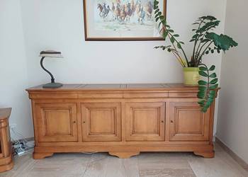 Rustykalny, dębowy kredens 4-drzwiowy z 4 szufladami.