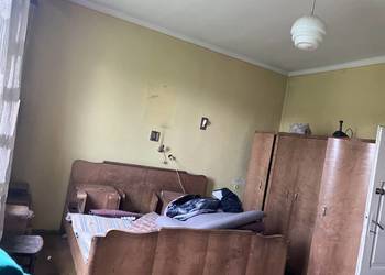 Kawalerka na 1. Piętrze do remontu