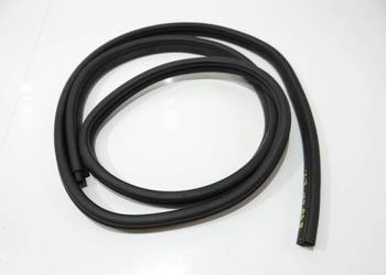 USZCZELKA DRZWI LEWY TYŁ BMW E90 LCI 7247259