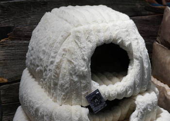 Legowisko / Domek dla Psa lub Kota