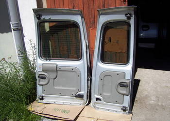 renault kangoo,drzwi srebrne 2003 r.