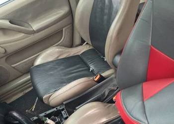 Fotele siedzenia Passat b4 35i kombi skóra