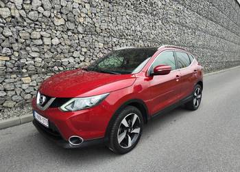 Nissan Qashqai 1.2 Benzyna Automat Bogata opcja niski przebieg