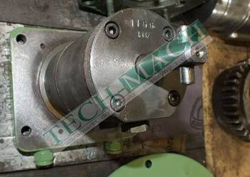 Pompa kasowania luzu frezarki Heckert typu FSS400, FSS450
