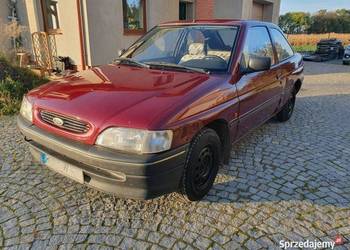 Ford escort 1.3 Na wrak race OC do kwietnia