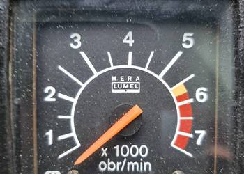 Fiat 125p- obrotomierz