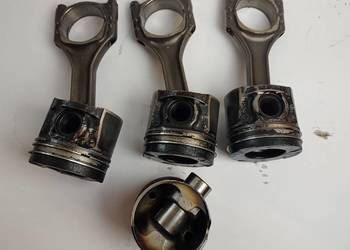 Tłok Opel 1.6 CDTI B16DTH 0687776302 944