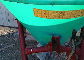 Rozsiewacz do nawozu