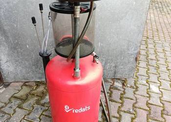 Zlewarko-wysysarka Oleju ze Zbiornikiem Kontrolnym REDATS D-200