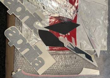 Aprrilia SR 850 Emblematy Naklejki Oryginalne V389 Aprrilia SR 850 Emblematy Naklejki Oryginalne V389