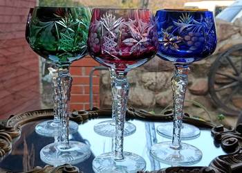 Śliczne kieliszki kryształowe