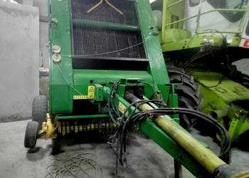 Prasa John Deere 590