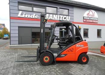 Gazowy wózek widłowy Linde H30T-02 Prezsuw boczny / BD-2332