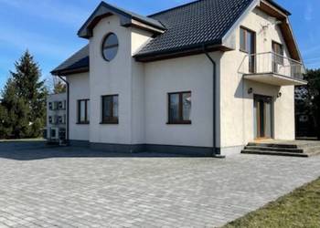 Sprzedam dom ekologiczny z pompą ciepła i dużą działką