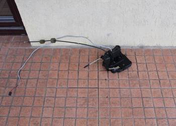 ZAMEK DRZWI PRAWY PRZÓD 2 PIN MERCEDES W203 2037200635
