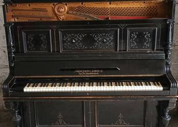 Zabytkowe pianino sprzedam