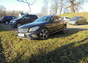 S PRZEDAM Mercedesa c klasa model 2020 1,5 benzyna 9 biegowa