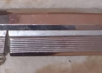 Sprzedam nową klamkę do fiat 125p z kluczykami