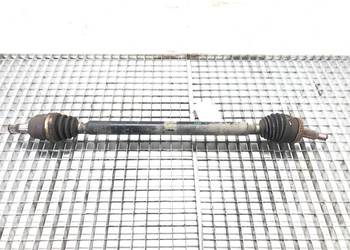 PÓŁOŚ PRAWY PRZÓD HYUNDAI i30 1.6 128KM PRZEGUB