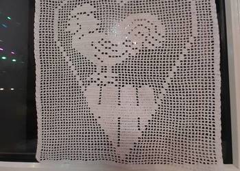 Zazdrostka kogut na płocie