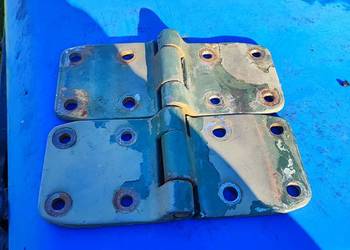 Zawias drzwi tył Tarpan Honker 2324 Zawias drzwi tył Tarpan Honker 2324