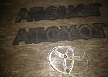 Emblematy toyota