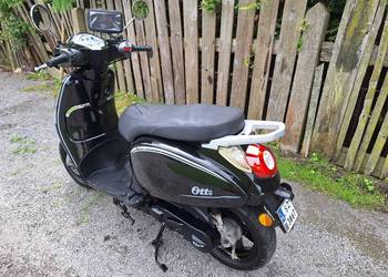 Skuter retro 2t Transport oplaty na rok