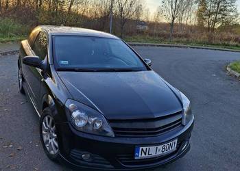 Opel Astra h GTC z 2005 r. 1.6 benzyna