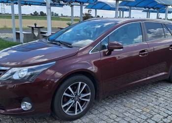 Toyota Avensis serwis ASO, 2x koła