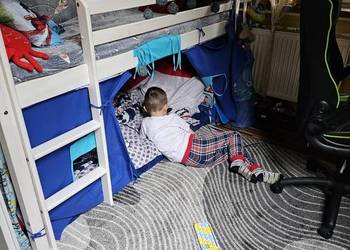 Łóżko dziecięce z andresolą.Łódzkie