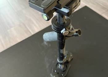 Stabilizator ręczny pod aparat