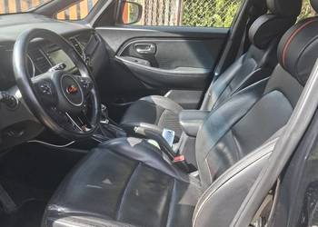 Kia Carens IV 1,7crdi 136KM 19900 przebieg