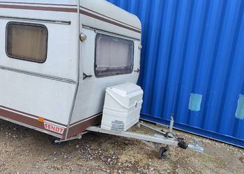 Przyczepa kempingowa Fendt 525 – 1981 r. – duża, klasyczna