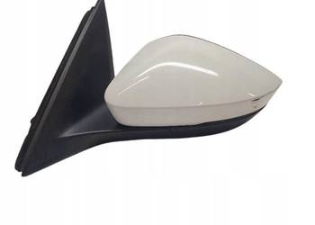 LUSTERKO LEWE 6PIN EUROPA BIAŁE  657857407 Skoda Scala I (2019-)