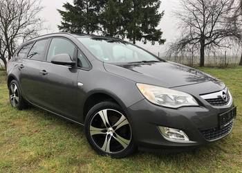 Opel Astra 1.4 / Klima / Alu / Hak / z Niemiec / Piękny Stan