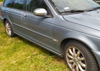 Jaguar X TYPE 2.0  130KM klima chłodzi